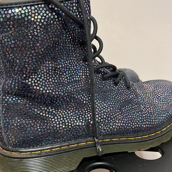 Dr. Martens - Picture 5 of 6